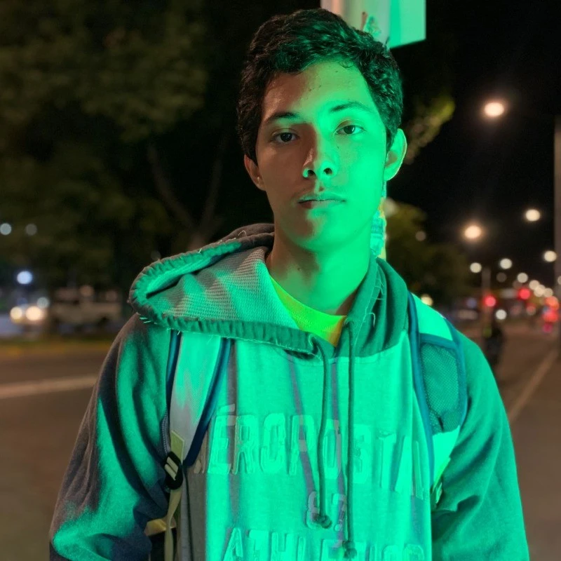 Andrés Mendoza Andrés Mendoza